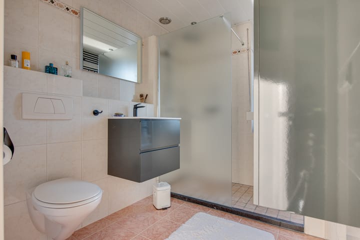 Foto 20 van Terpeborch 66