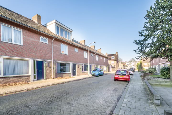 Foto 28 van Munttorenstraat 147