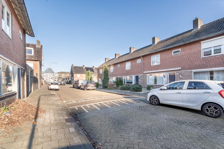 Foto 29 van Munttorenstraat 147