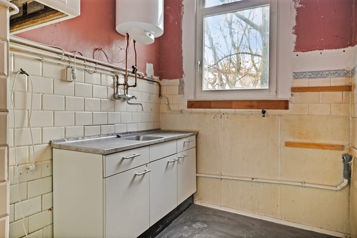 Foto 6 van Van Weelstraat 21-B02