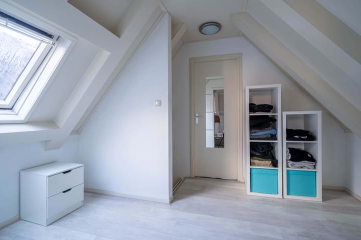 Foto 16 van Helper Oostsingel 51