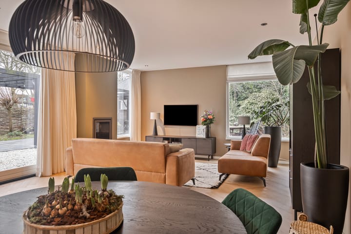 Foto 9 van Van Hogendorpsingel 4