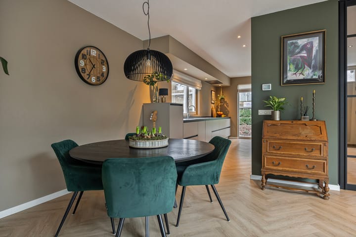 Foto 14 van Van Hogendorpsingel 4