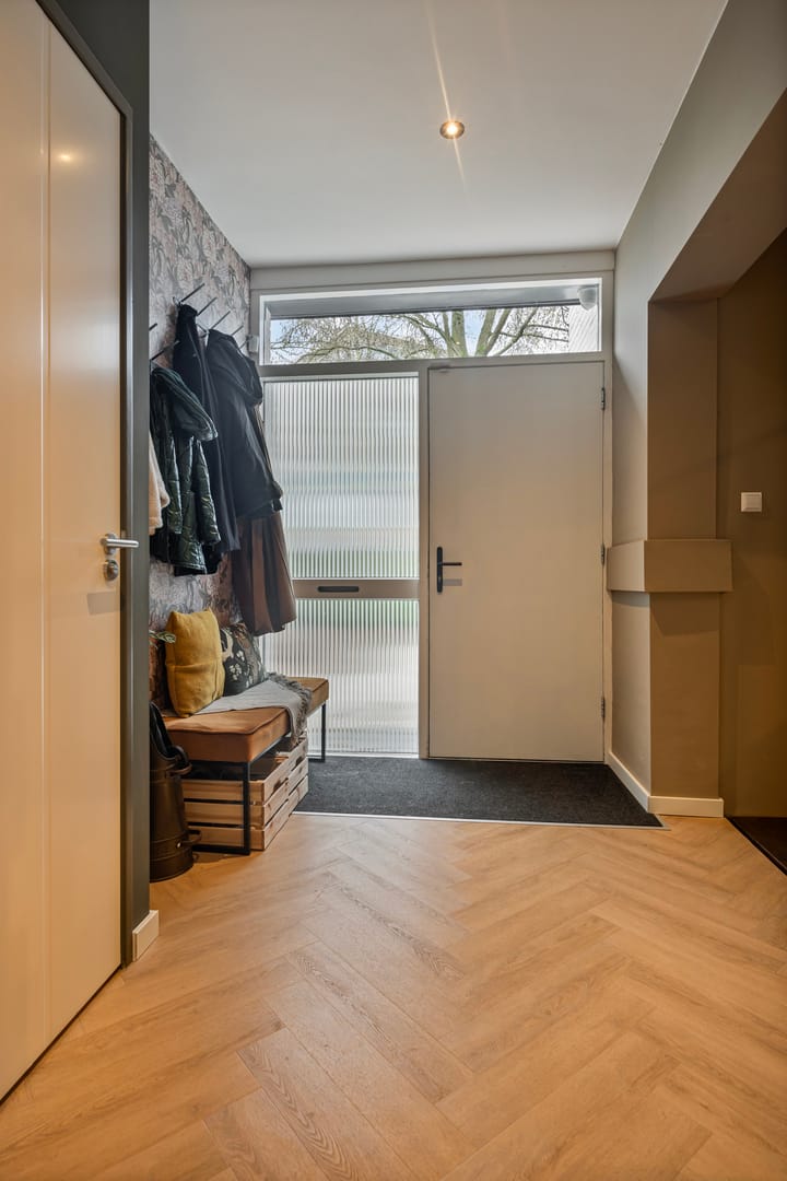 Foto 19 van Van Hogendorpsingel 4