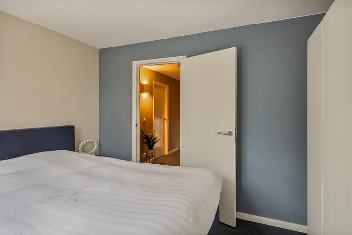 Foto 23 van Van Hogendorpsingel 4