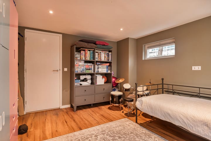 Foto 34 van Van Hogendorpsingel 4