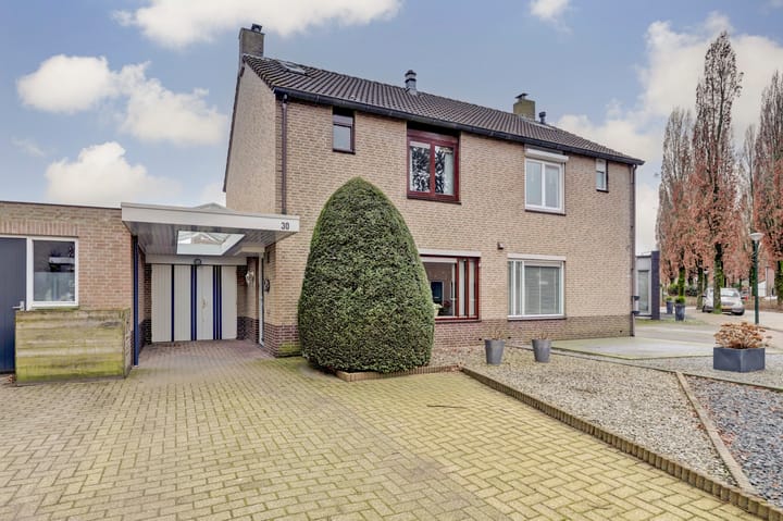 Foto 1 van Eekhool 30