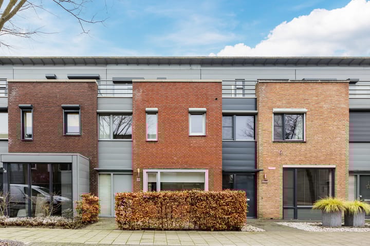 Foto 1 van Suze Groenewegstraat 21