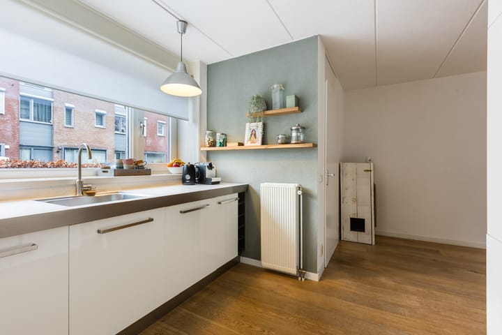 Foto 14 van Suze Groenewegstraat 21