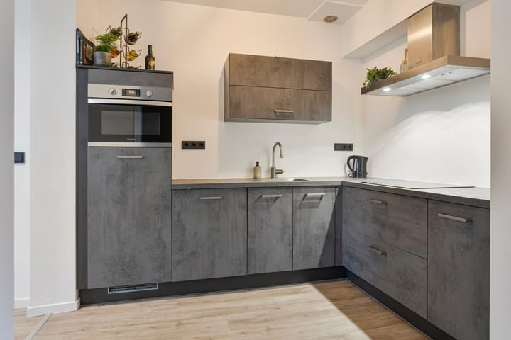 Foto 11 van Julianastraat 3