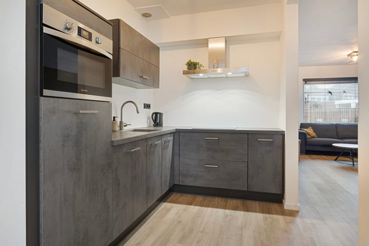 Foto 12 van Julianastraat 3