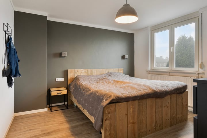 Foto 22 van Julianastraat 3