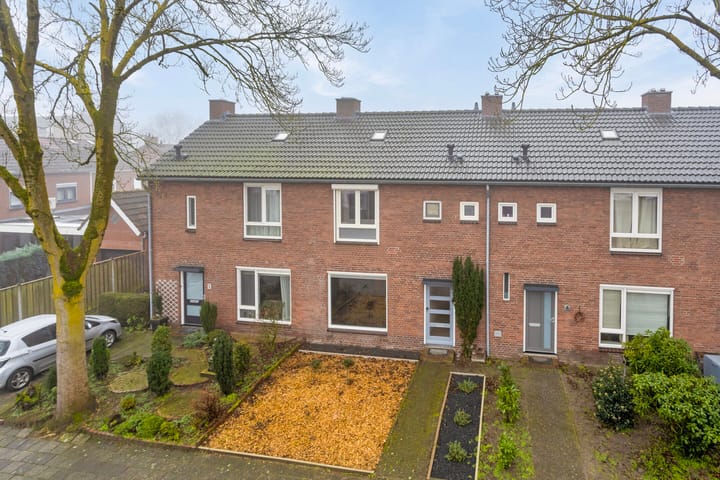 Foto 38 van Julianastraat 3