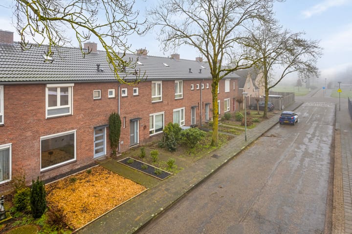 Foto 40 van Julianastraat 3