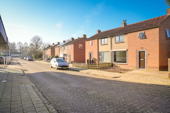 Foto 28 van Gezetstraat 4