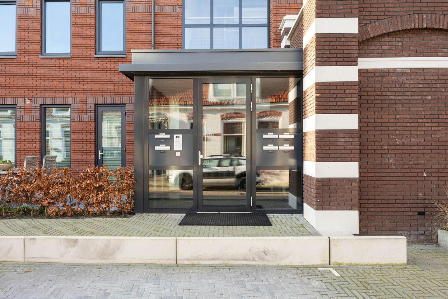 Foto 10 van Nieuw Trebol 4