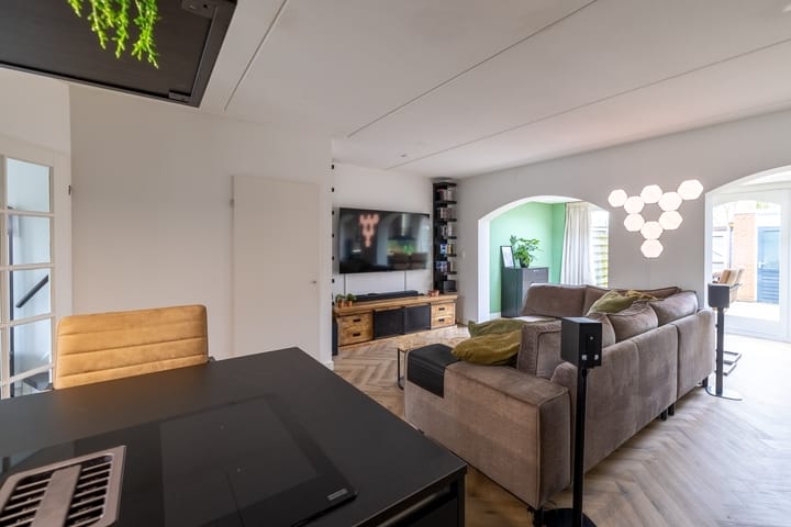 Foto 9 van Boesmate 5