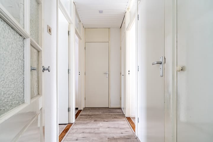 Foto 16 van Paramaribostraat 81