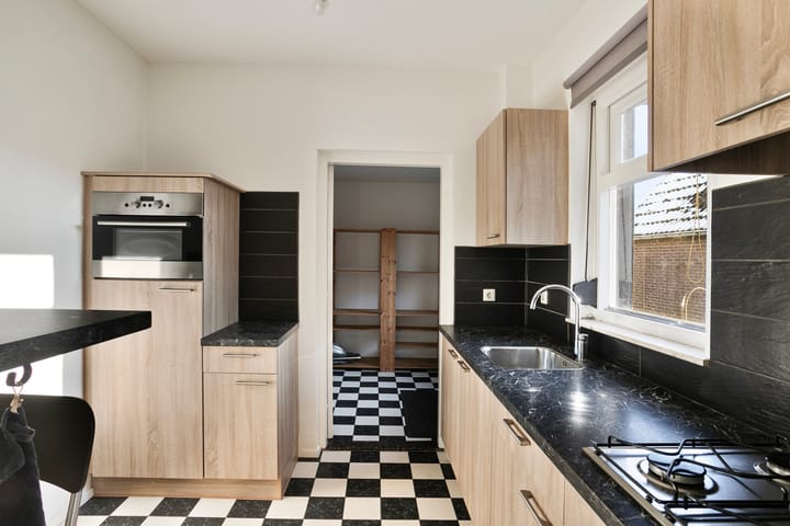 Foto 15 van Broekhuizerweg 22-A