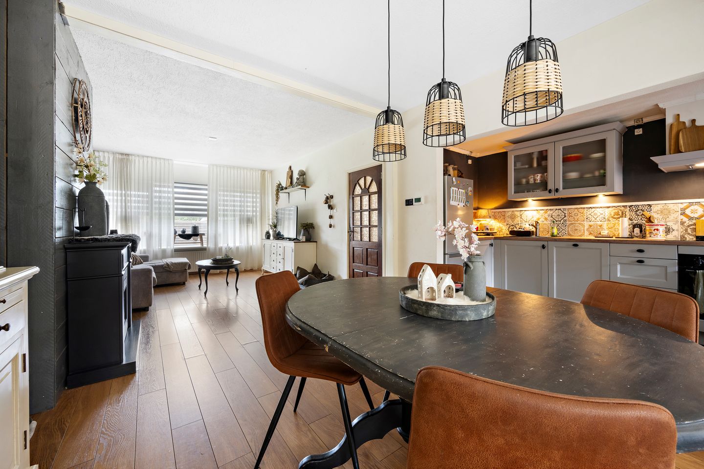 Foto 10 van Voeghoutenstraat 266