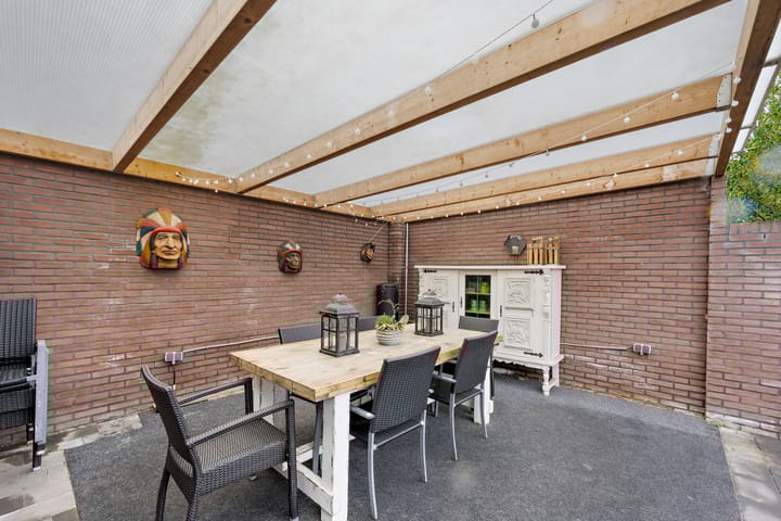 Foto 33 van Voeghoutenstraat 266