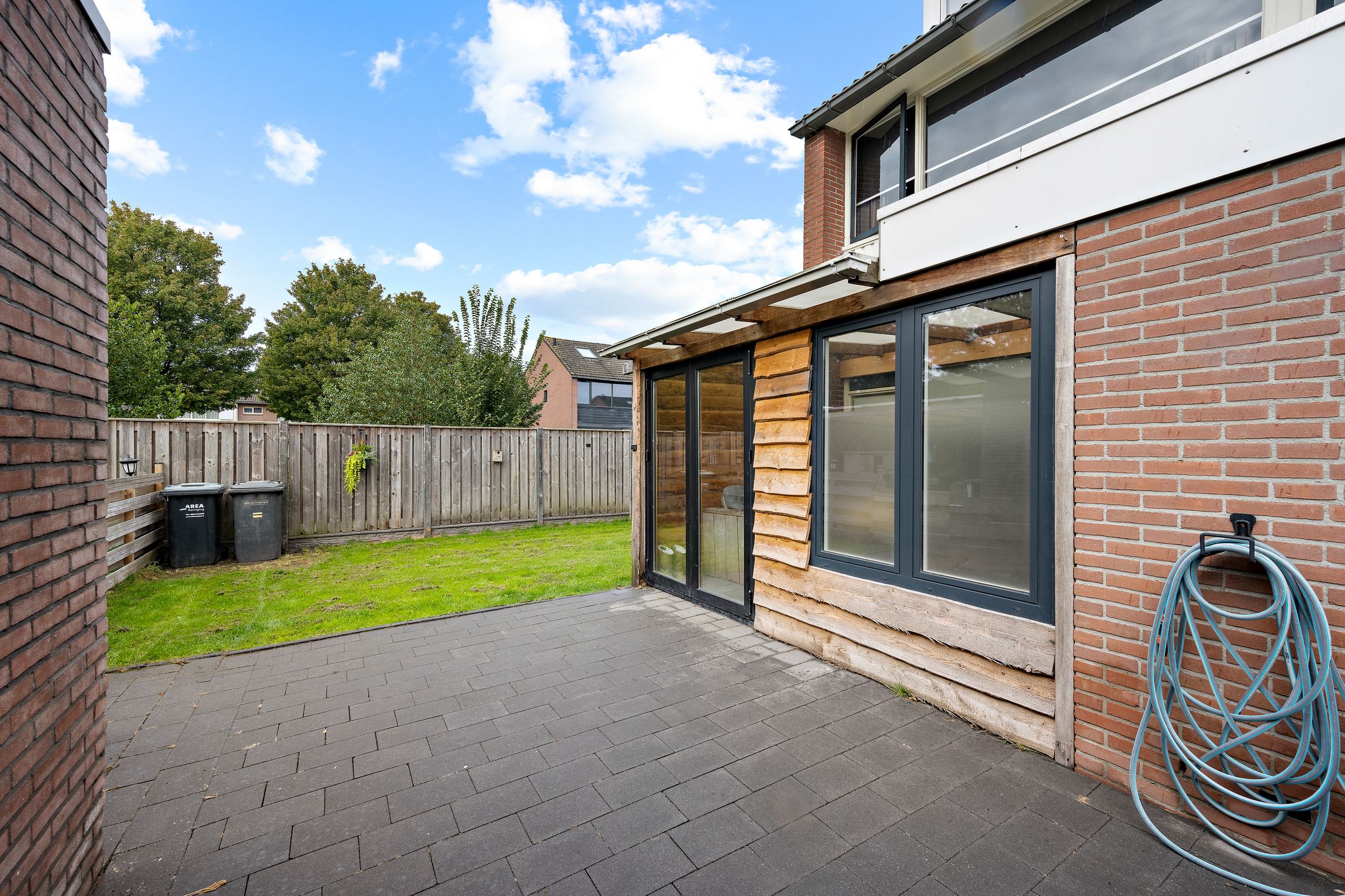 Foto 36 van Voeghoutenstraat 266