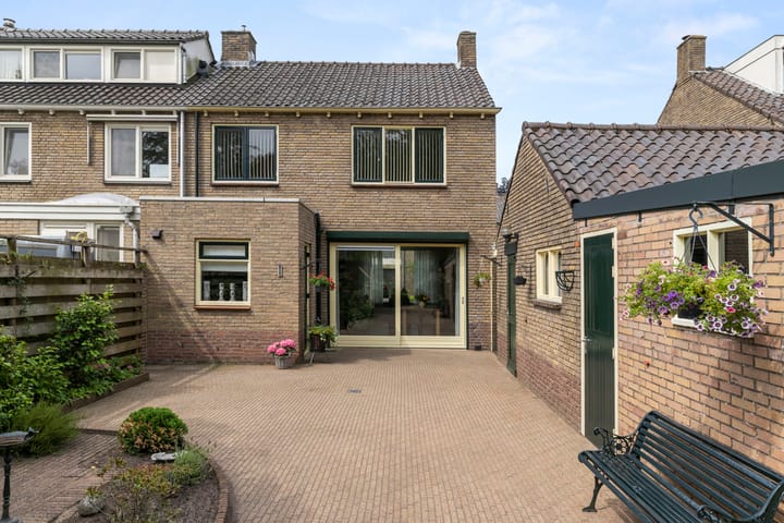 Foto 7 van Margrietlaan 56