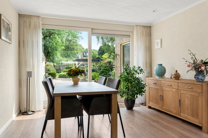 Foto 23 van Margrietlaan 56