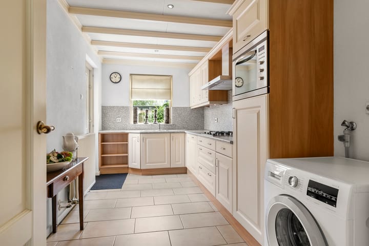 Foto 24 van Margrietlaan 56