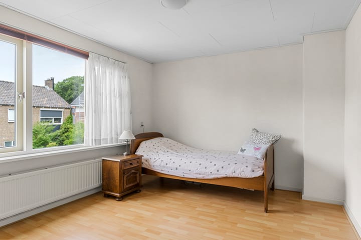 Foto 33 van Margrietlaan 56