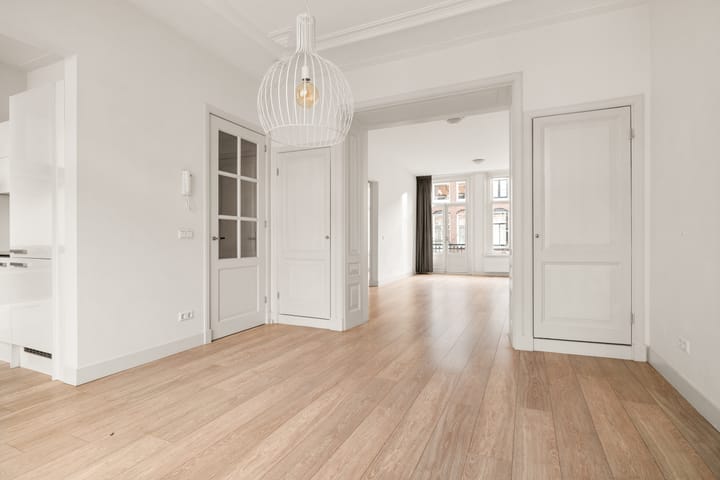 Foto 8 van Derde Helmersstraat 72-2