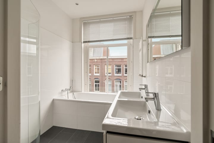 Foto 36 van Derde Helmersstraat 72-2