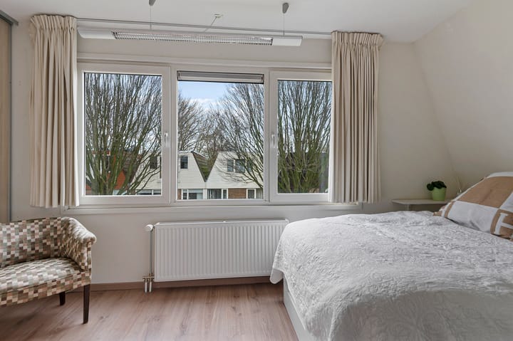 Foto 37 van Van den Berghlaan 437