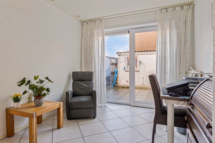 Foto 9 van Perestraat 29