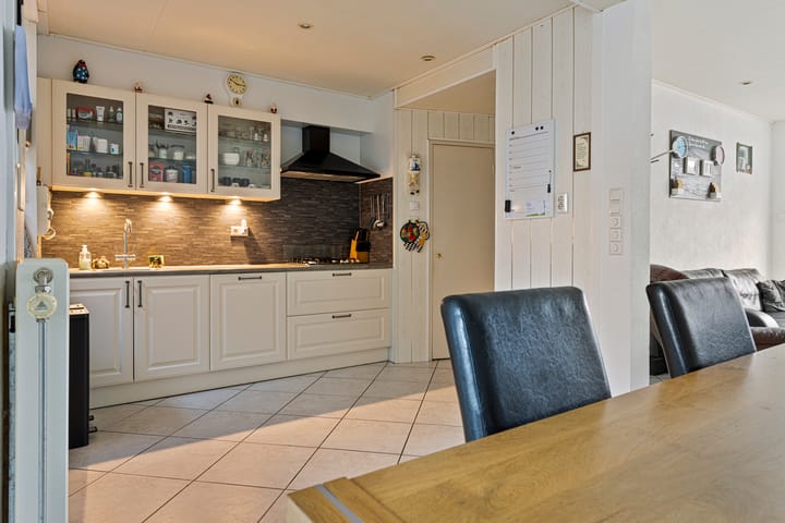 Foto 10 van Perestraat 29