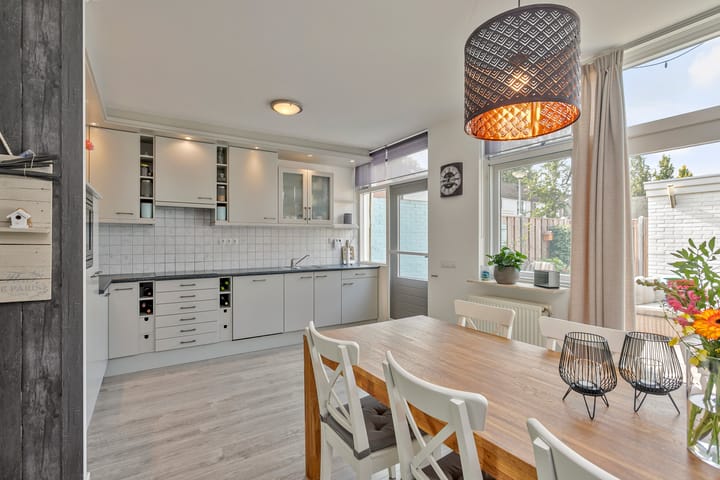 Foto 6 van Jupiter 37