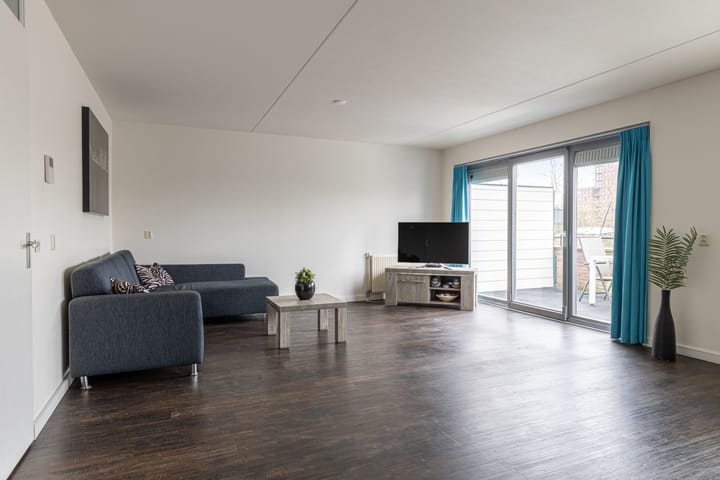 Foto 12 van Raadhuisplein 16