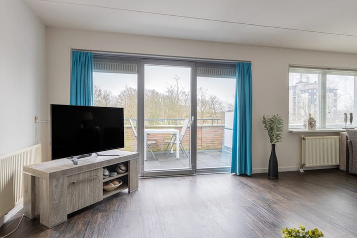 Foto 14 van Raadhuisplein 16