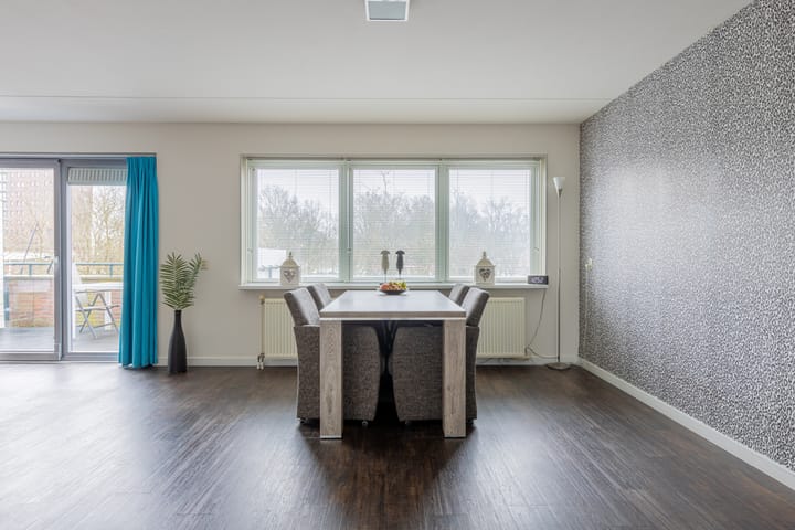 Foto 17 van Raadhuisplein 16