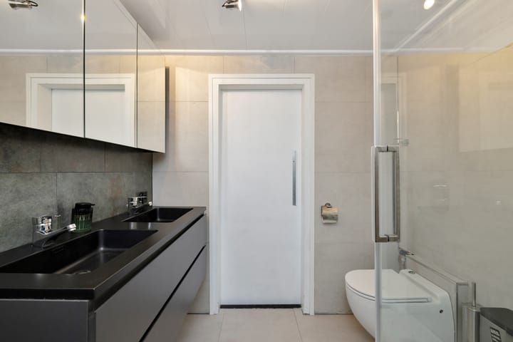 Photo 20 of Toverfluitstraat 28