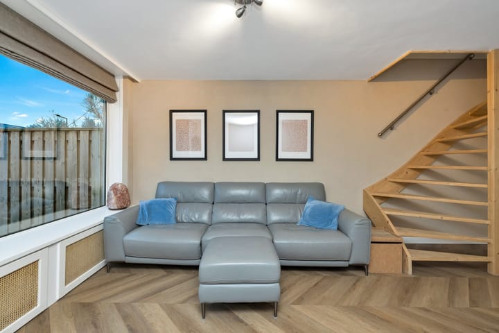 Photo 13 of Toverfluitstraat 28