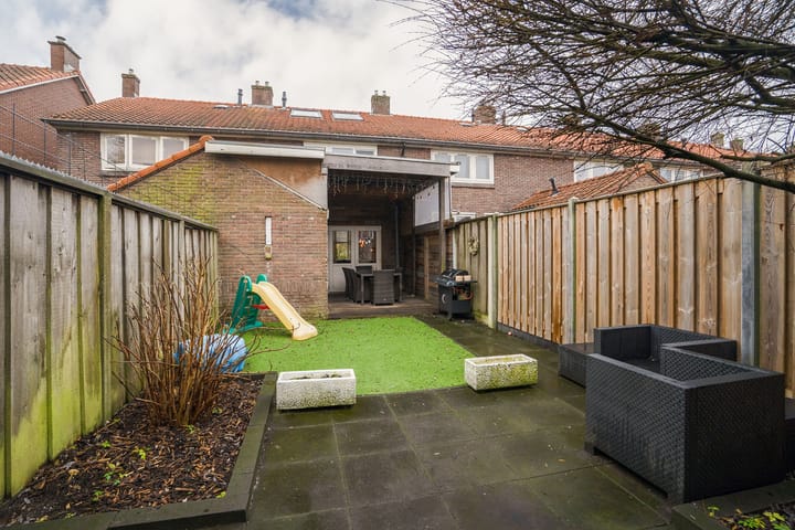 Foto 25 van Ceramstraat 25