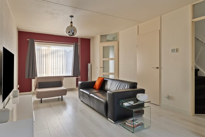 Foto 2 van Pijnboomstraat 21