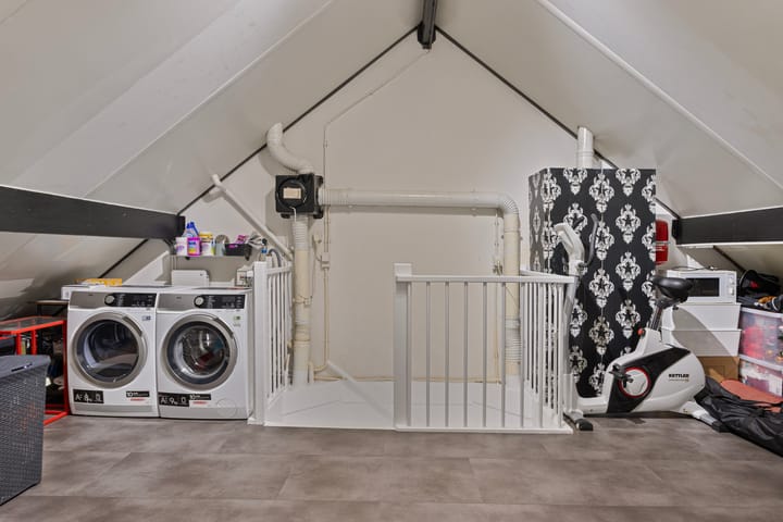 Foto 19 van Pijnboomstraat 21