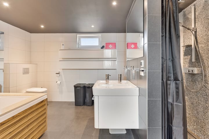 Foto 34 van Bloemendalstraat 1-B