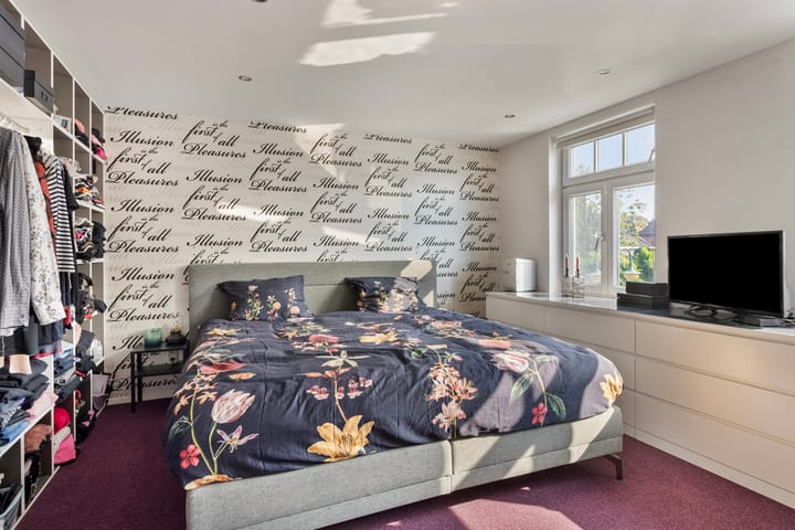 Foto 38 van Bloemendalstraat 1-B