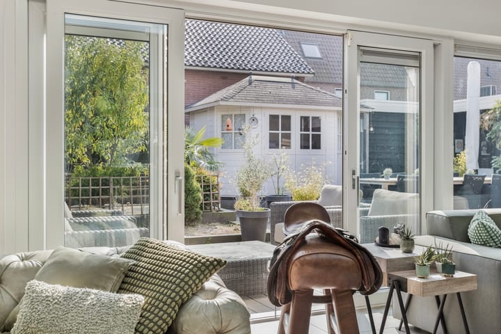 Foto 40 van Bloemendalstraat 1-B