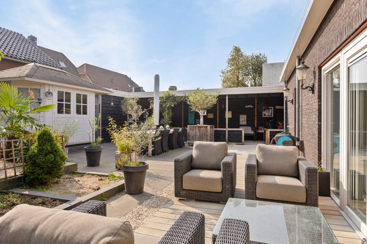 Foto 41 van Bloemendalstraat 1-B