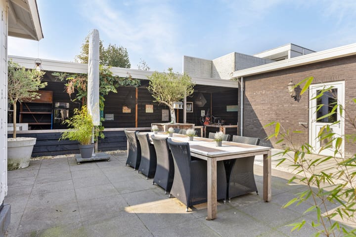 Foto 47 van Bloemendalstraat 1-B