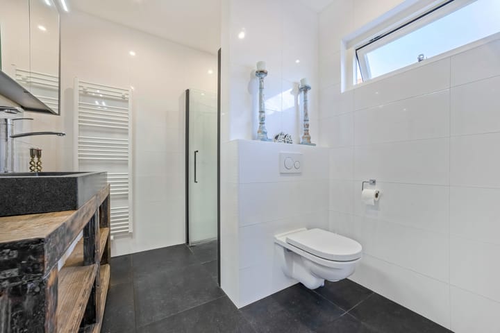 Foto 15 van Laarderweg 142